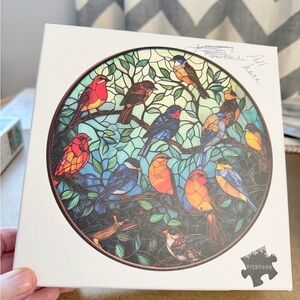 Birds Stained-Glass Style Round Jigsaw Puzzle - Multicolor